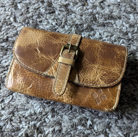 Patricia Nash Metallica Buckle Torri Bag - Picture 9 of 13